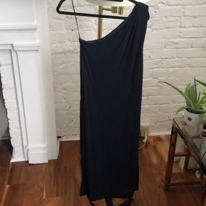 One shoulder dress size medium